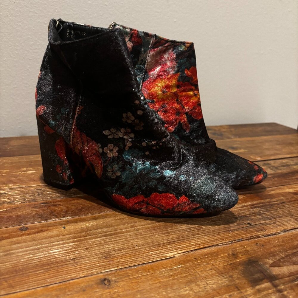 Yoki Floral Velvet Boots with zipper back - 7